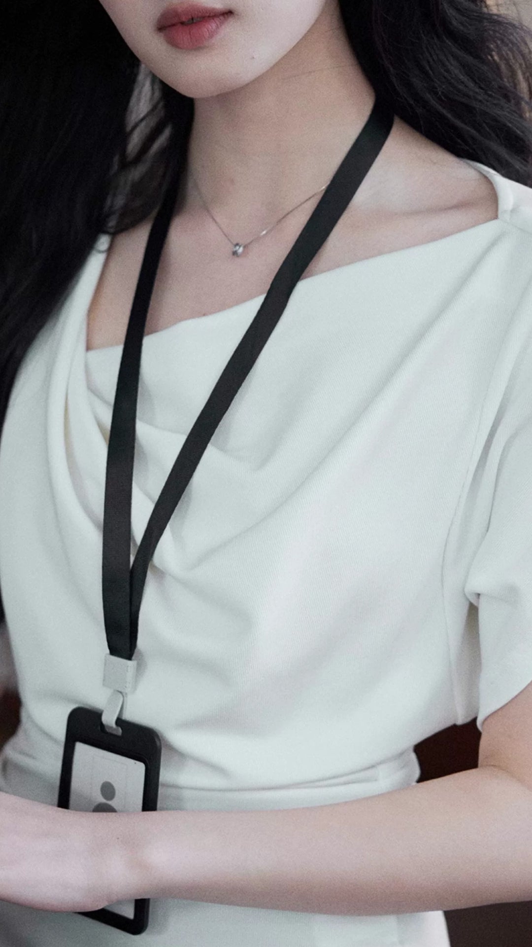Minimalist White Draped Neck Ruched Short Sleeve Shirt