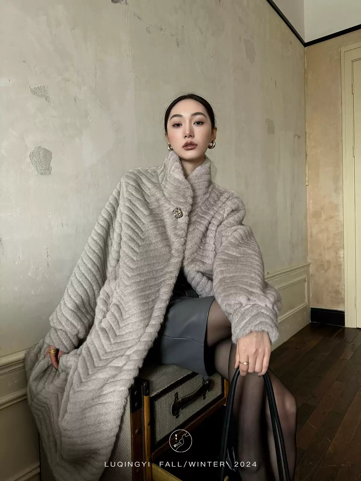 Elegant Coffee O-Neck Pockets Print Faux Leather Long Coats Winter