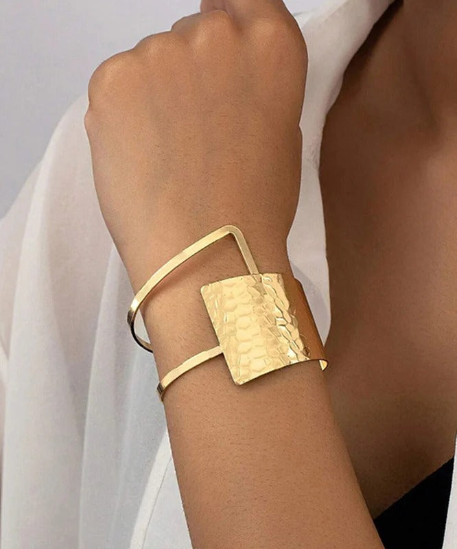 Original Design Gold Metal Asymmetrical Cuff