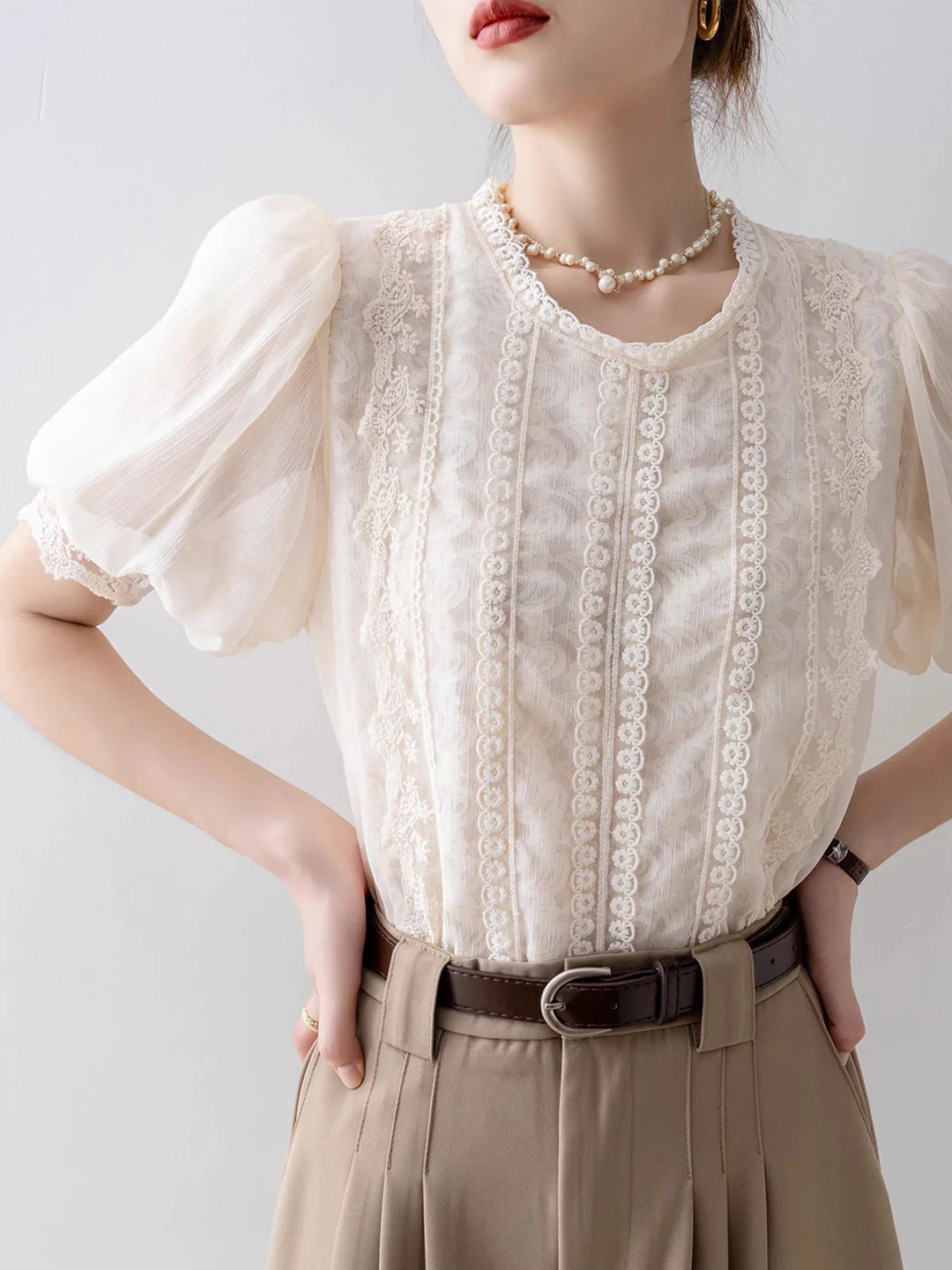 Elegant Round Neck Bubble Sleeve Lace Patchwork Blouse Top