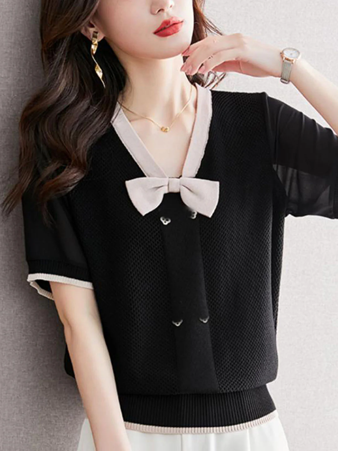 Elegant V-Neck Bow Knit Short Sleeve Blouse Top