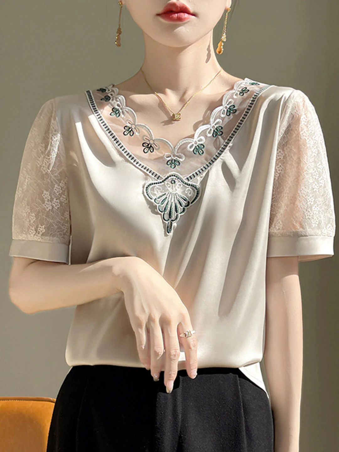 Elegant V-neck Cutout Lace Satin Short Sleeve Blouse Top