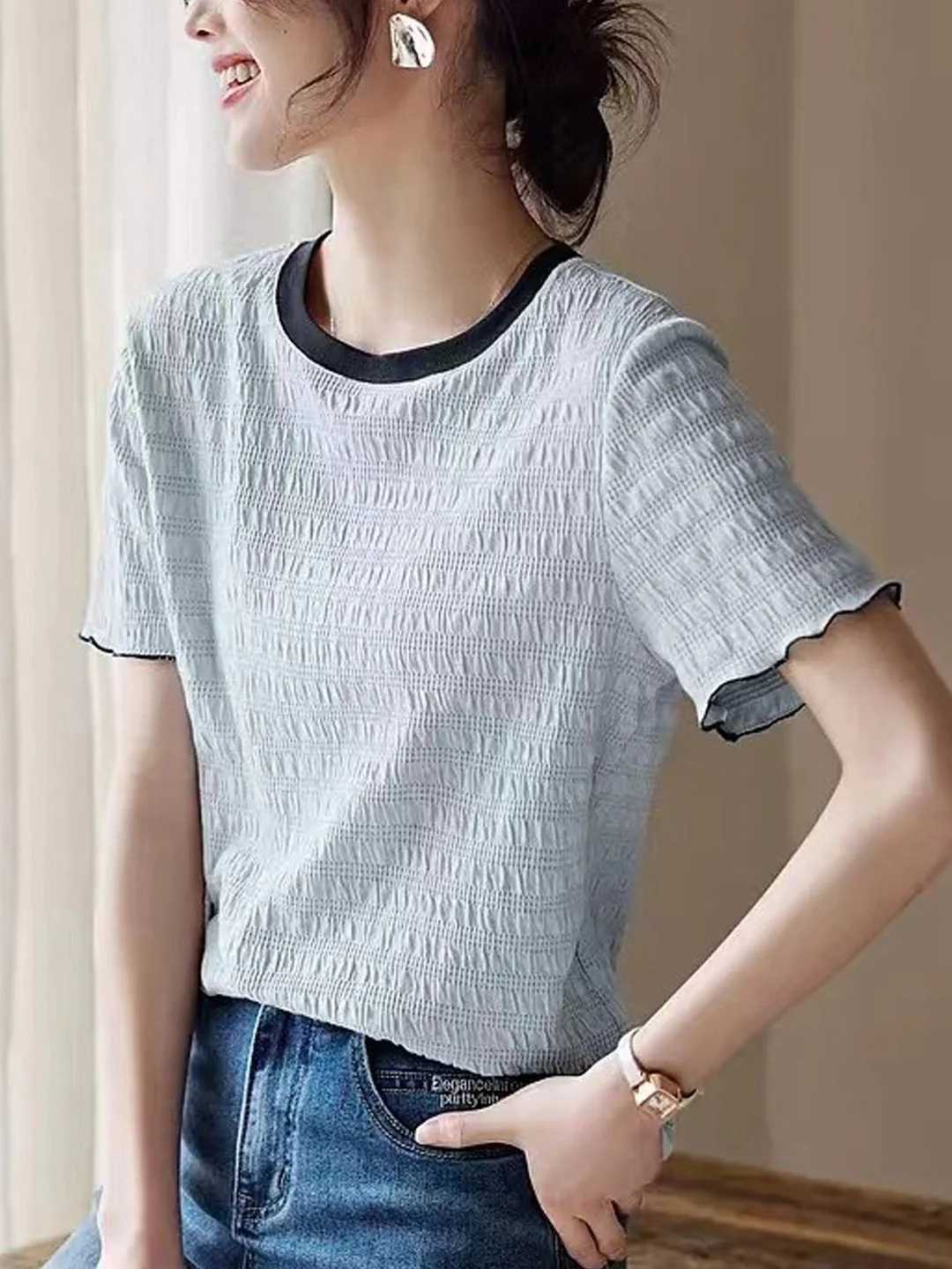 Elegant Round Neck Textured Patchwork Short Sleeve Top