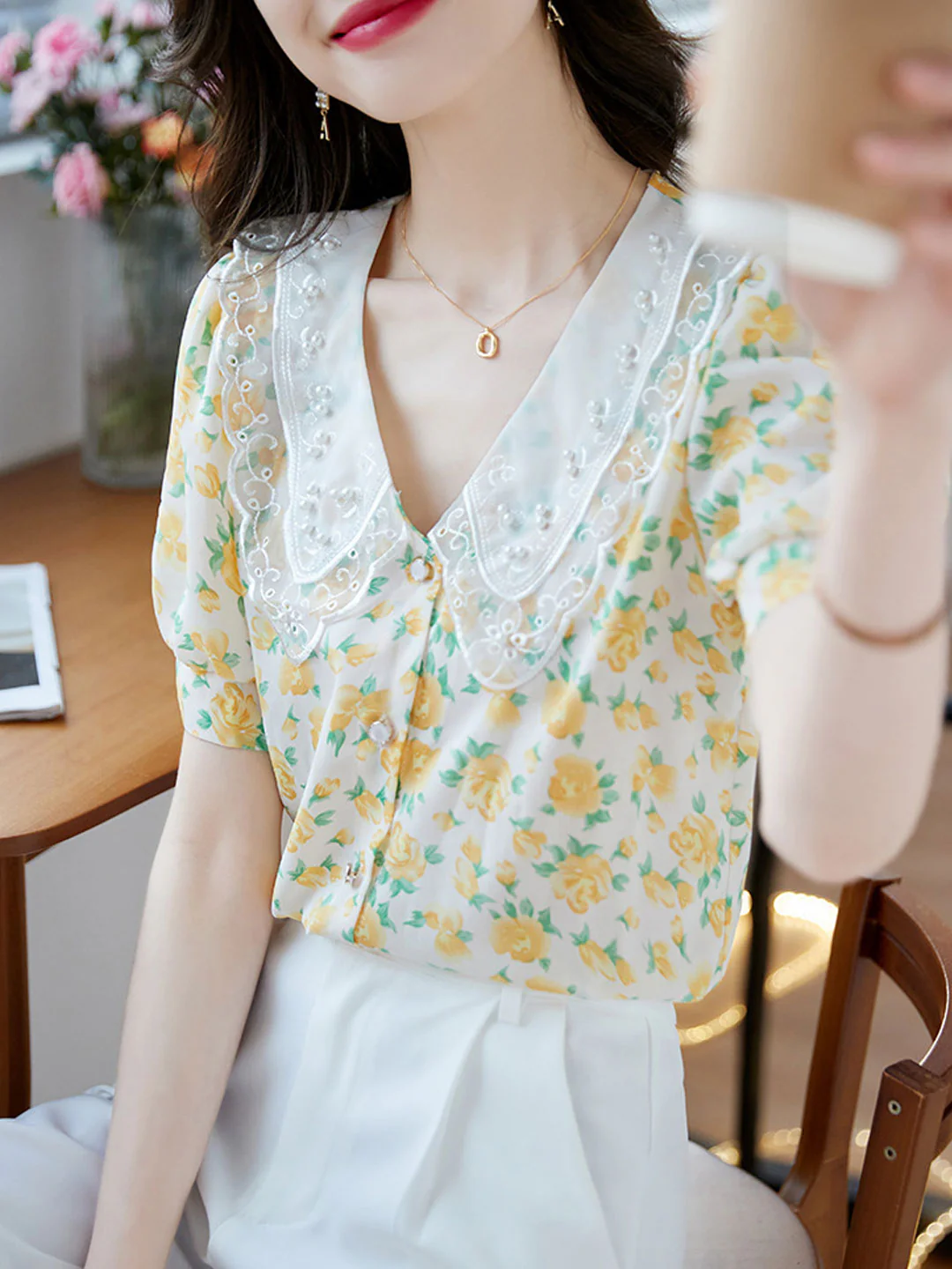 Elegant Floral Print Beaded Chiffon Short Sleeve Blouse Top