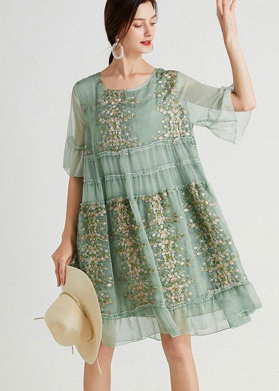 Art Green Embroidered O-Neck Loose Summer Flare Sleeve Dress