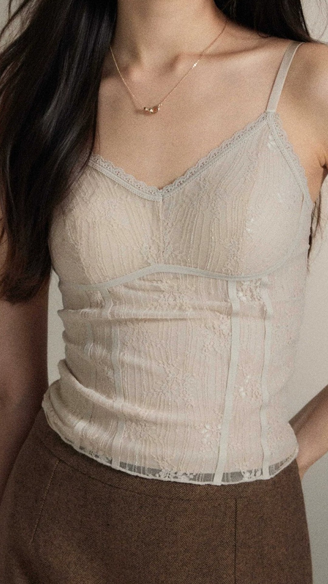Plus Size Apricot Lace V-neck Spaghetti Strap Camisole with Built-in Padded Bra