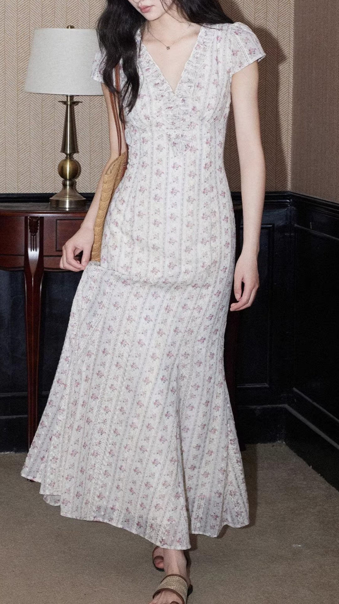 Plus Size Cream Pink Floral V-Neck Ruffle Short Sleeve Maxi Dress