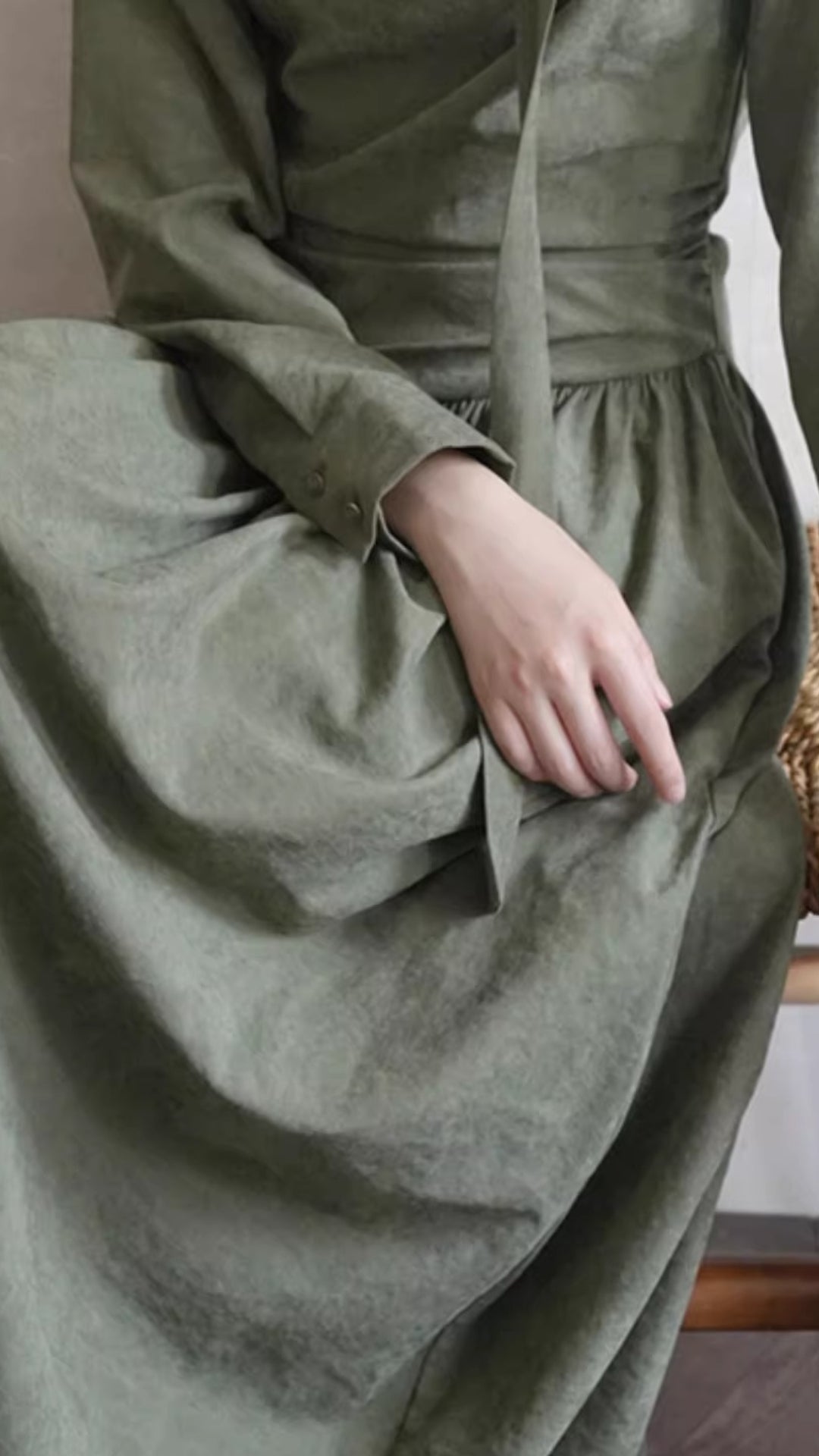 Vintage Olive Green Cowl Neck Halter Tie Long Sleeve Maxi Dress