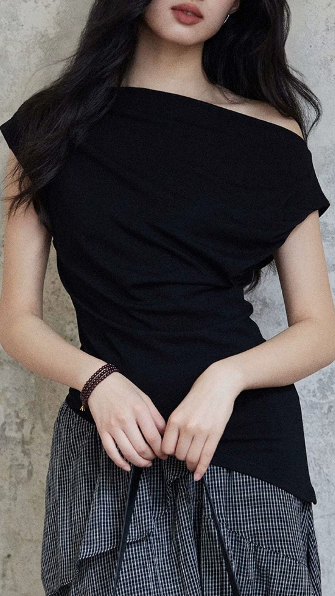 Plus Size Black Off-shoulder Ruched Slim-fit Asymmetric Hem Short Sleeve Blouse
