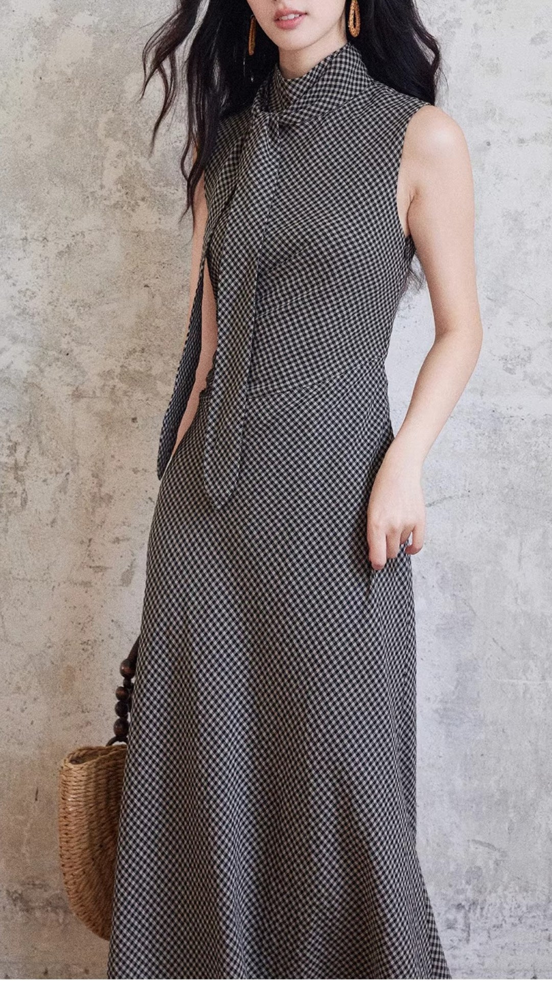 Plus Size Gray Houndstooth High Neck Tie Detail Sleeveless Maxi Dress