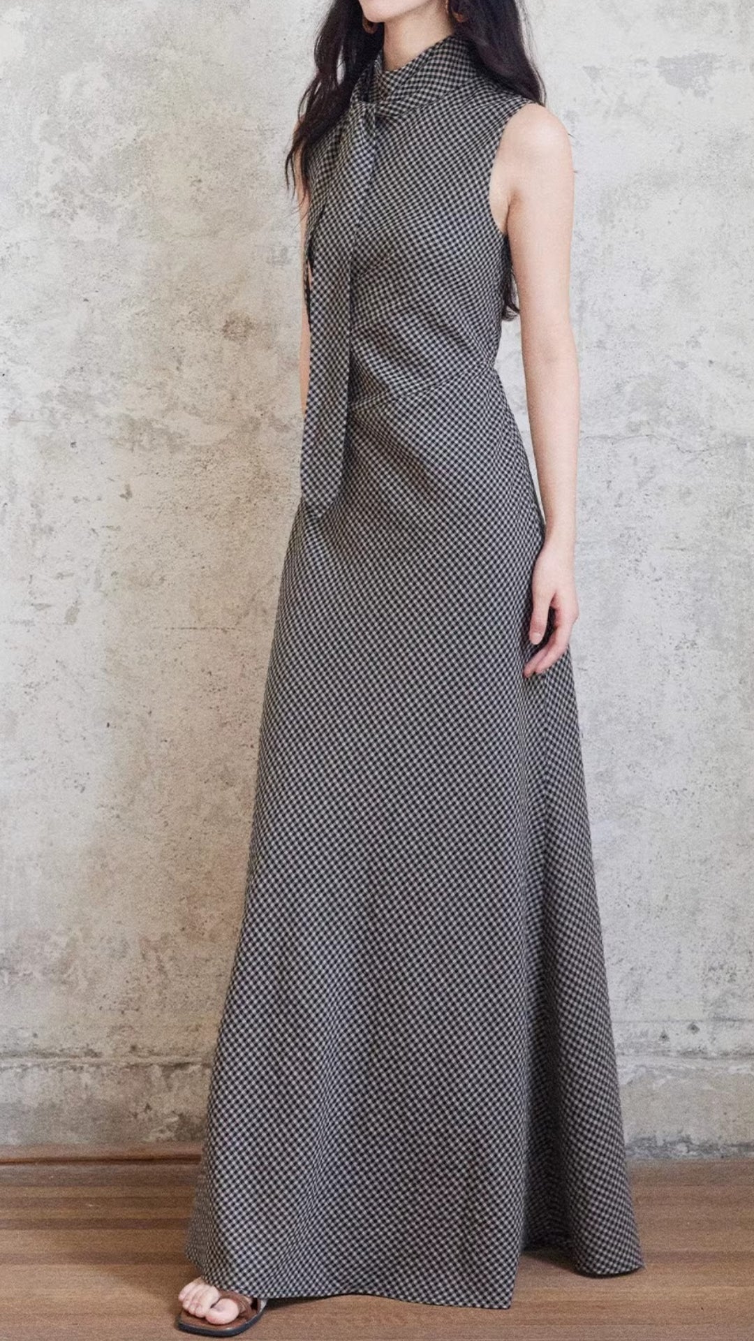 Plus Size Gray Houndstooth High Neck Tie Detail Sleeveless Maxi Dress