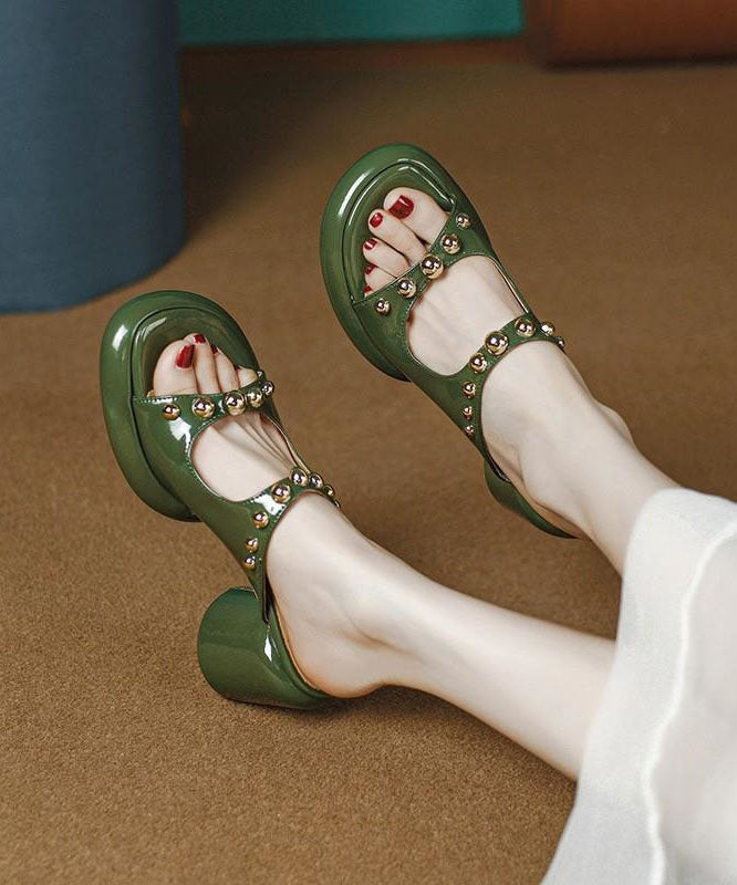 Chic Green Rivet Splicing Faux Leather Sandals