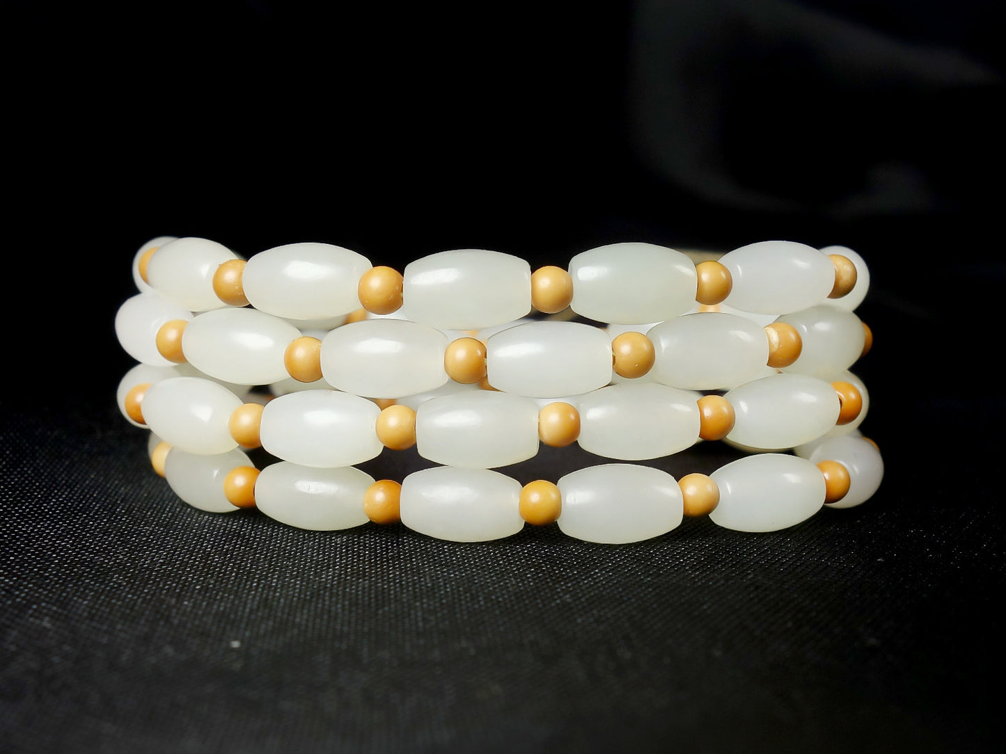Natural Hetian Jade Grain Pendant Necklace