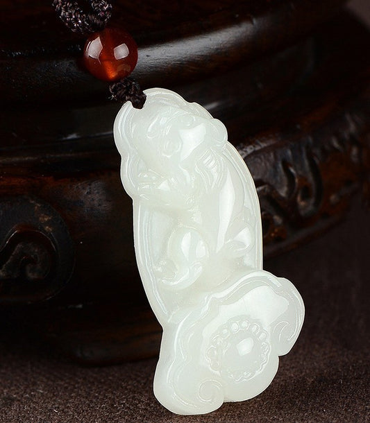 Exquisite Hetian Jade Pi Xiu Pendant Necklace