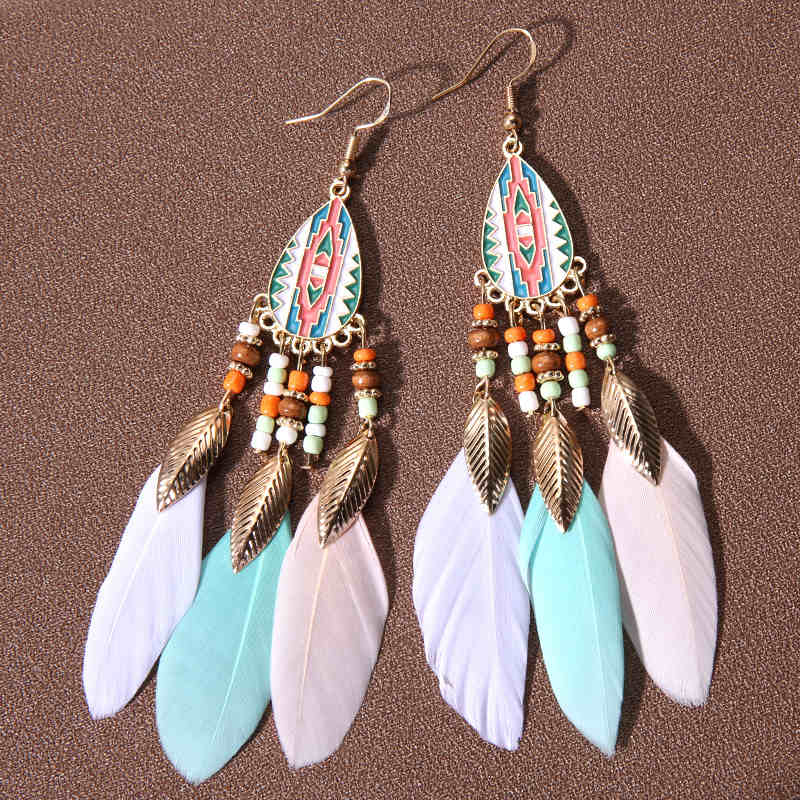 Retro Feather Decor Beaded Dangle Earrings