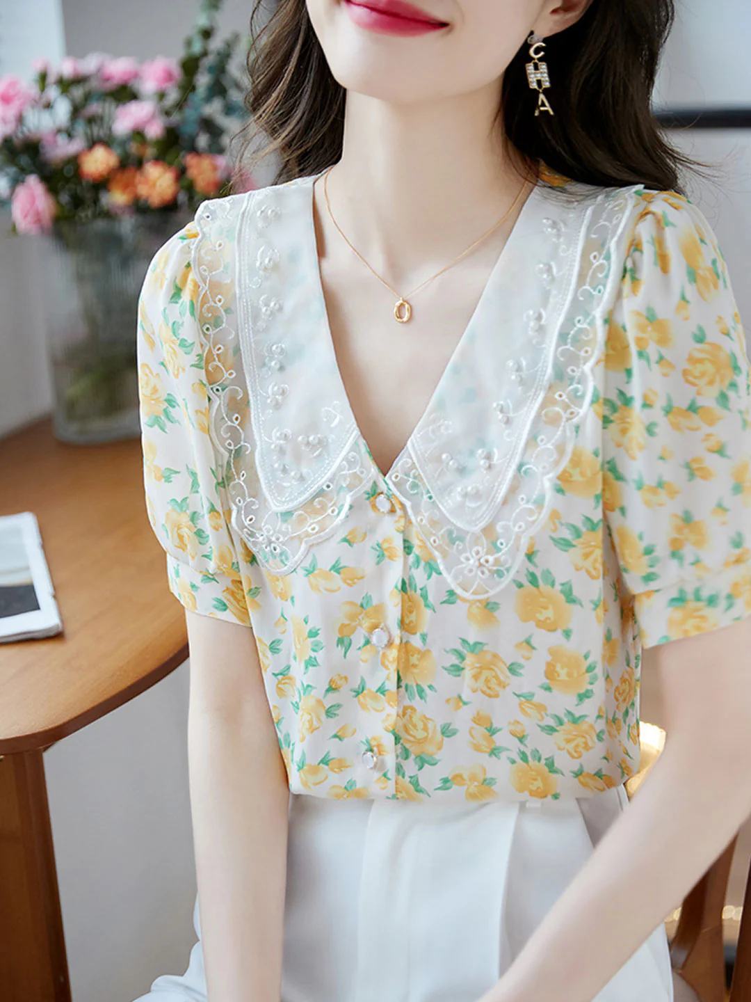 Elegant Floral Print Beaded Chiffon Short Sleeve Blouse Top