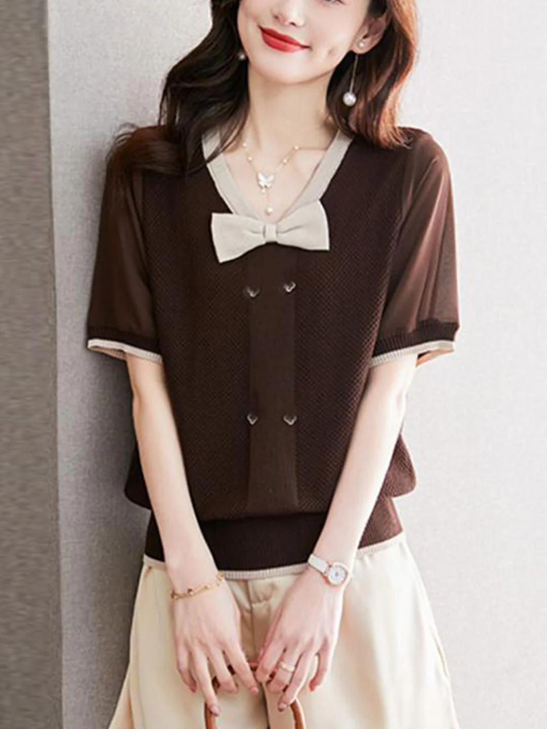 Elegant V-Neck Bow Knit Short Sleeve Blouse Top