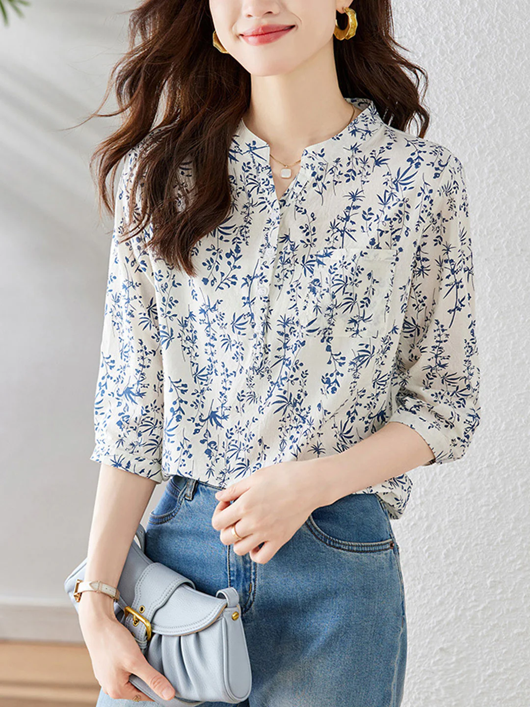 Elegant Round Neck Floral Print Blouse Top