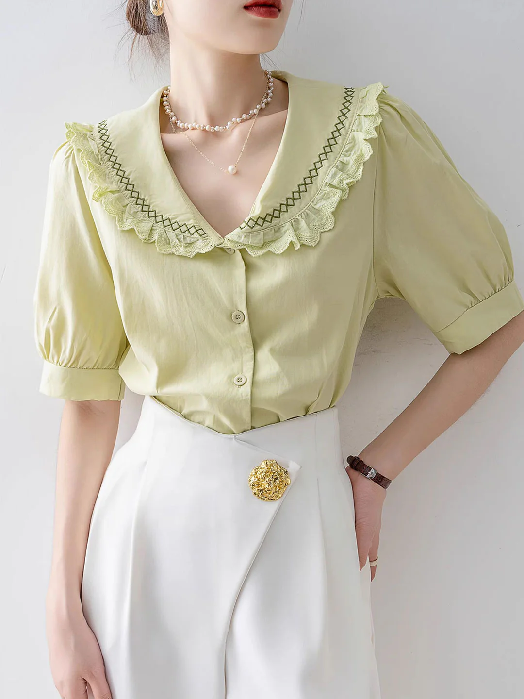 Vintage Lapel Neck Embroidered Lace Short Sleeve Blouse Top