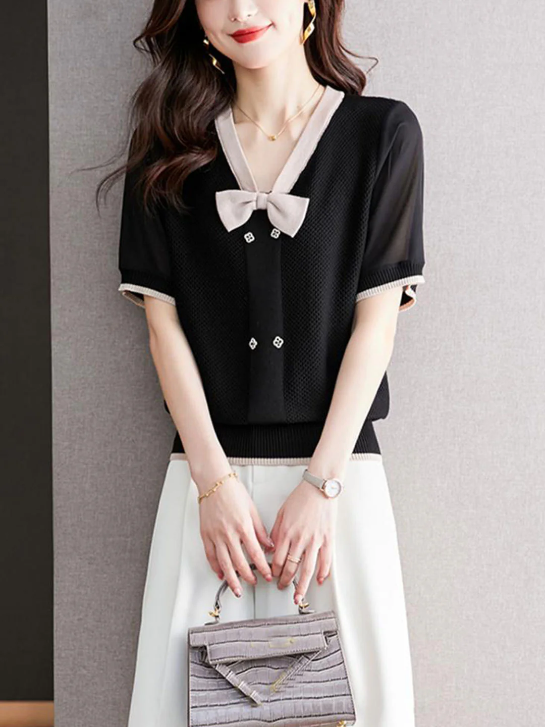 Elegant V-Neck Bow Knit Short Sleeve Blouse Top